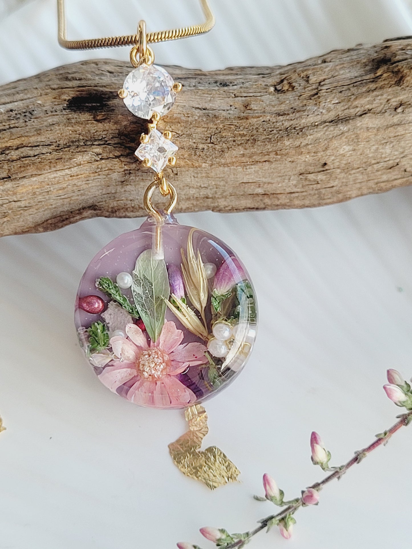 Blooming Meadow Pendant. Botanical necklace with real flowers