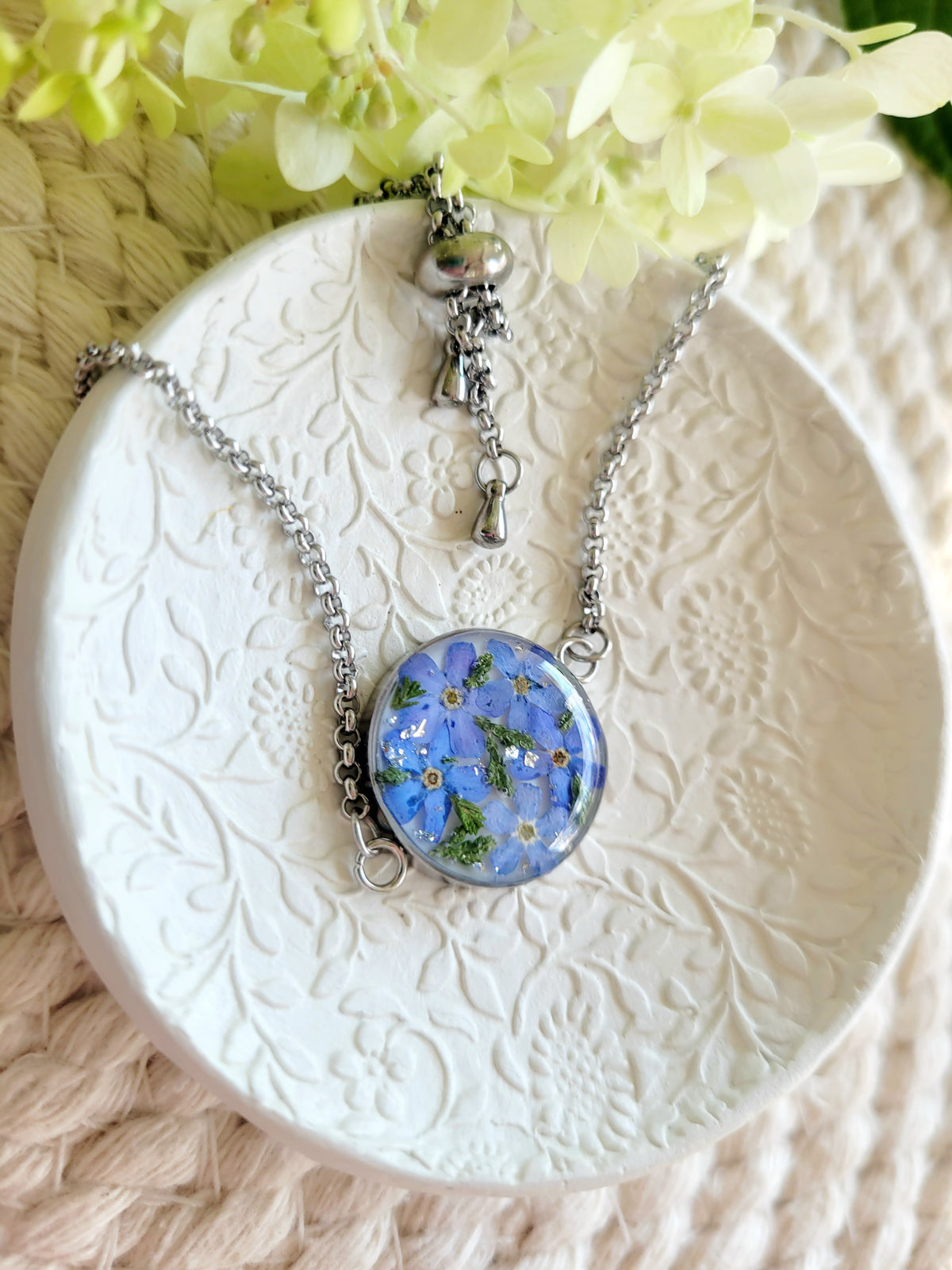 Forget-Me-Not Flower Bracelet
