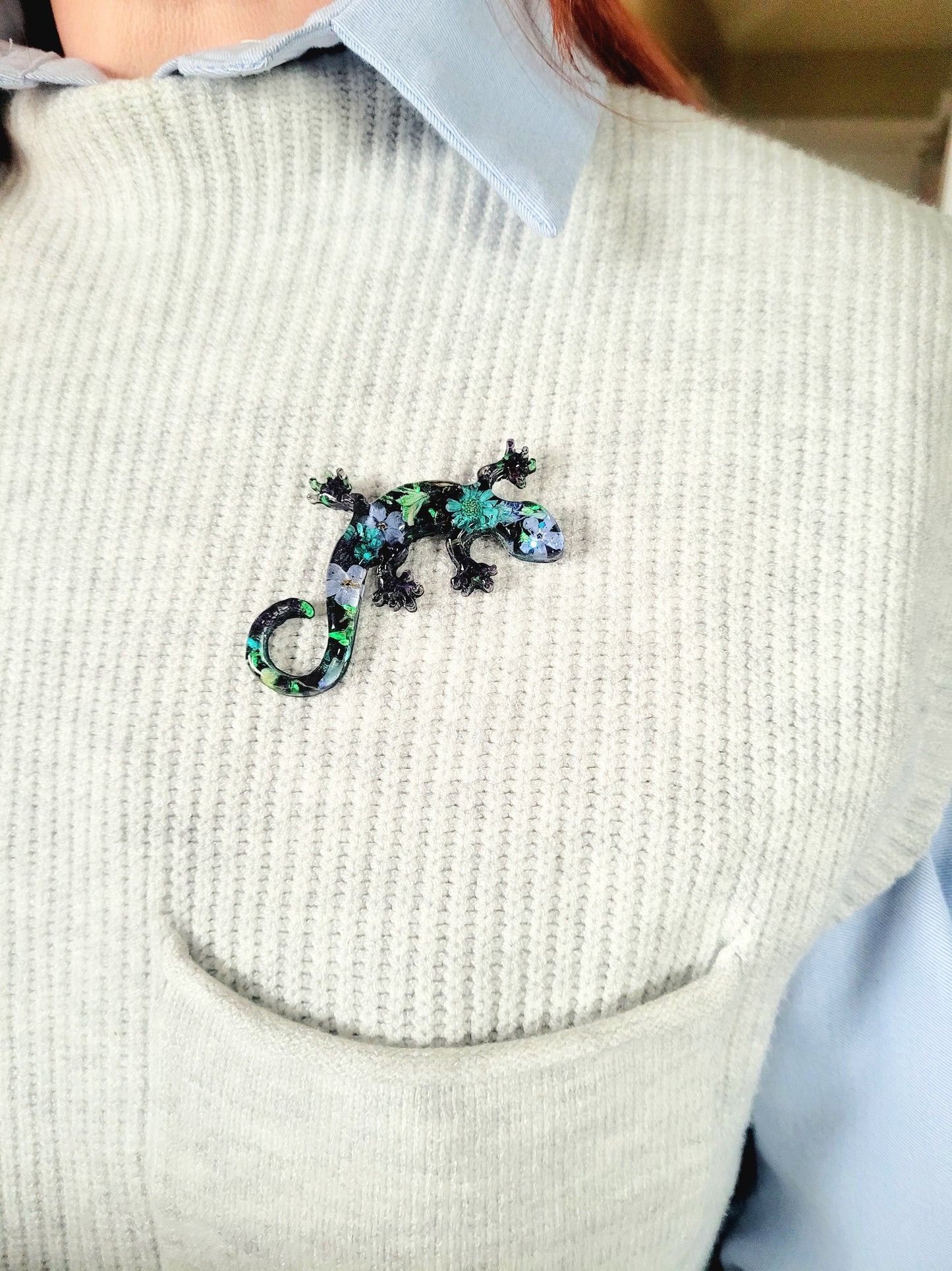 Botanical handcrafted lizard brooch with genuine genista and foget me not flowers, moss