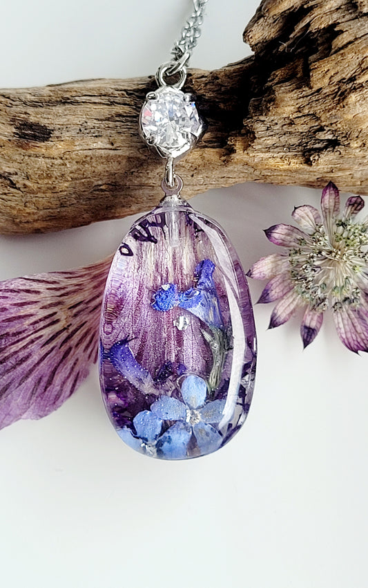 Handcrafted astroemeria necklace with real astroemeria petal and foget me not flowers. One-of-a-kind necklace and special gift