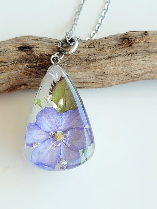 Floral botanical handcrafted tear drop necklace with genuine Hepatica