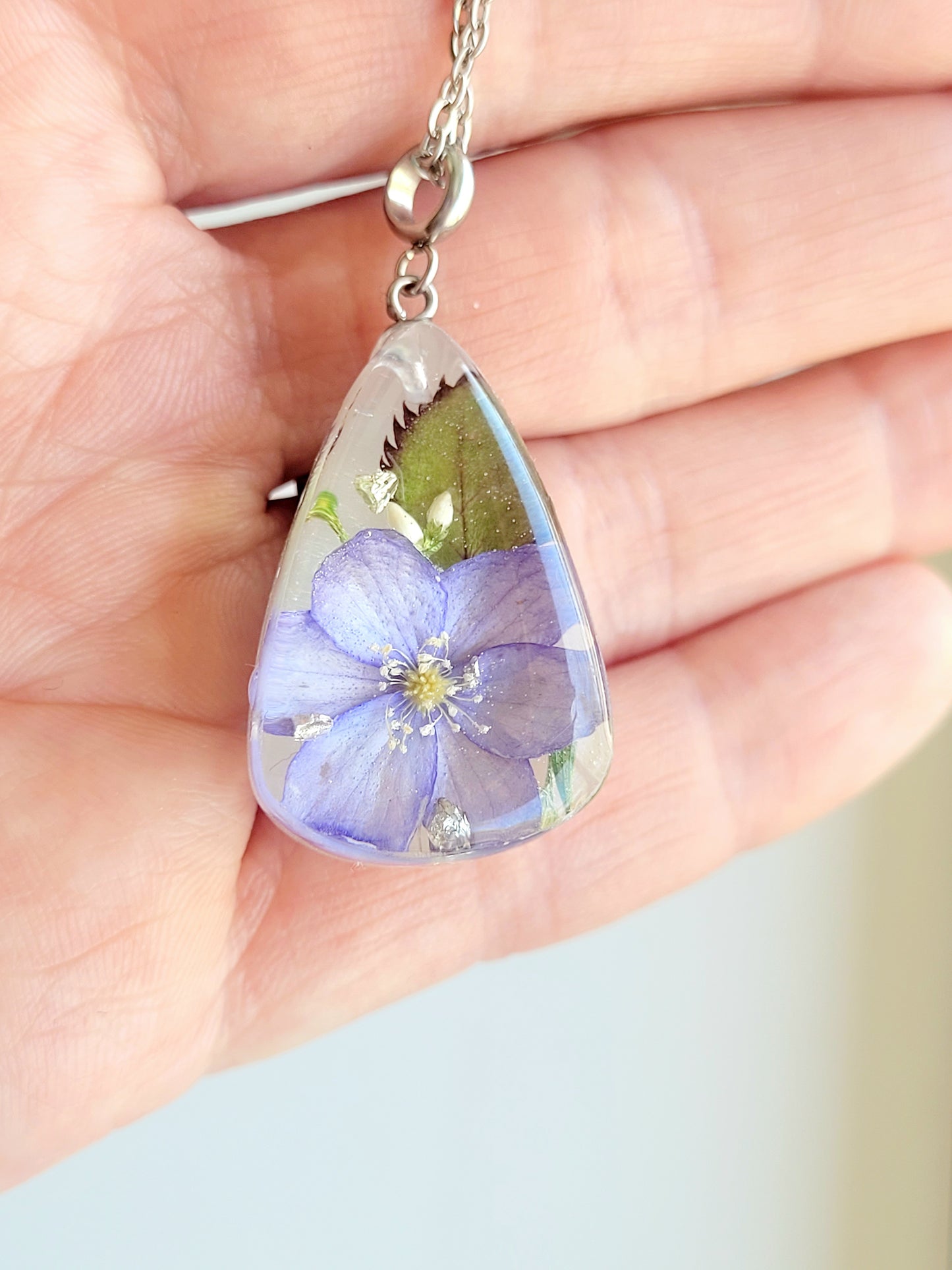 Floral botanical handcrafted tear drop necklace with genuine Hepatica