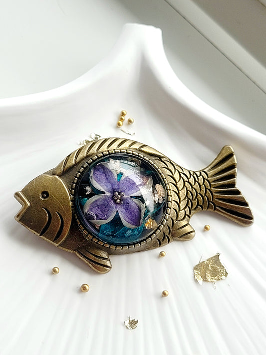 Botanical, handcrafted Lilac fish broach with genuine lilac