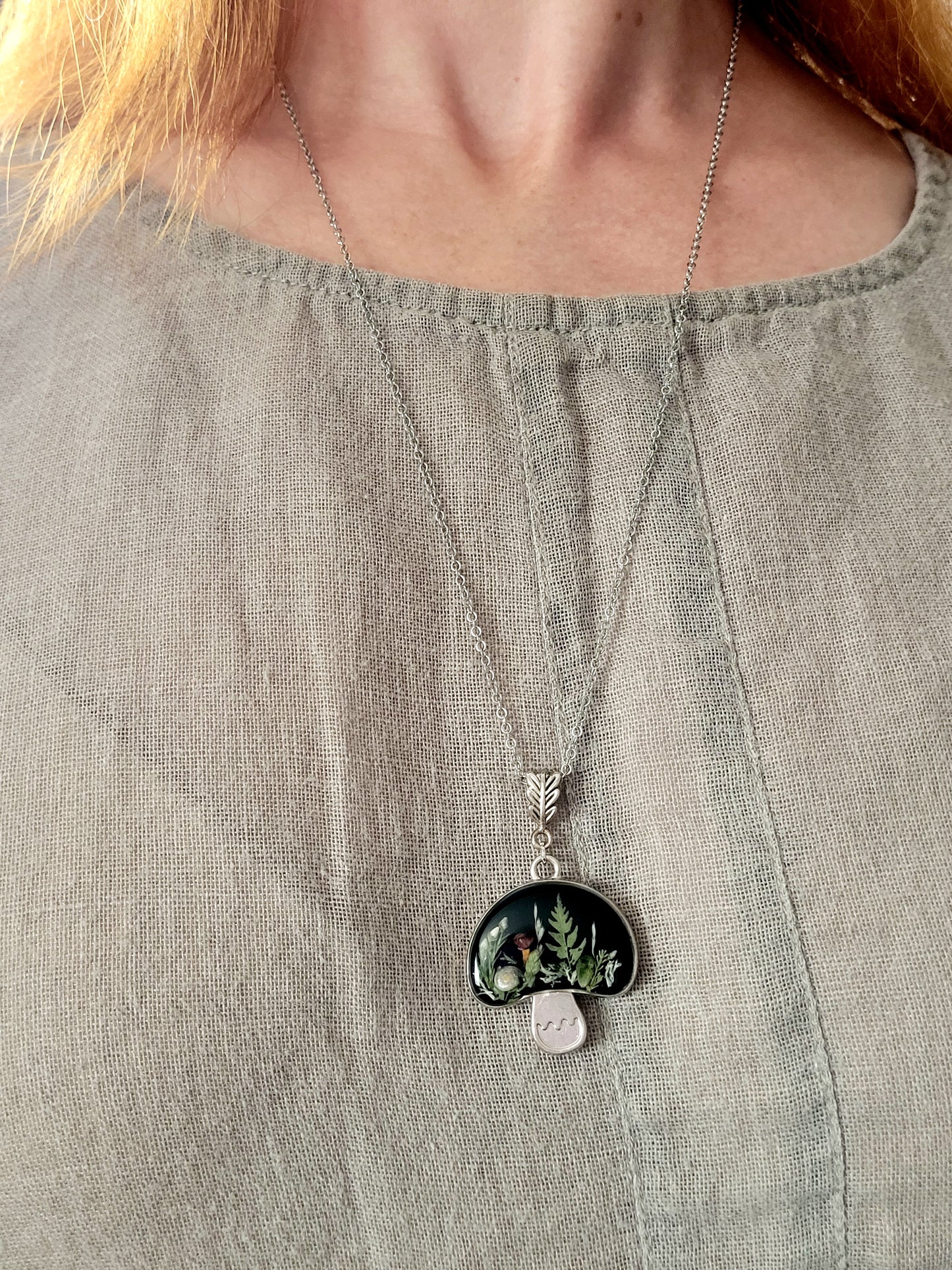 Botanical, handcrafted mushroom necklace with genuine fern and snail shell. Mothers day gift. Giftf or her. Unique Gift. Cottage core jewelry