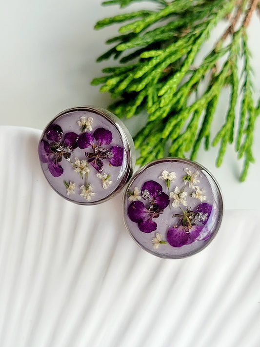 Purple Flower studs. Genuine wildflower studs. Pressed flower earrings. Handcrafted studs with real flowers