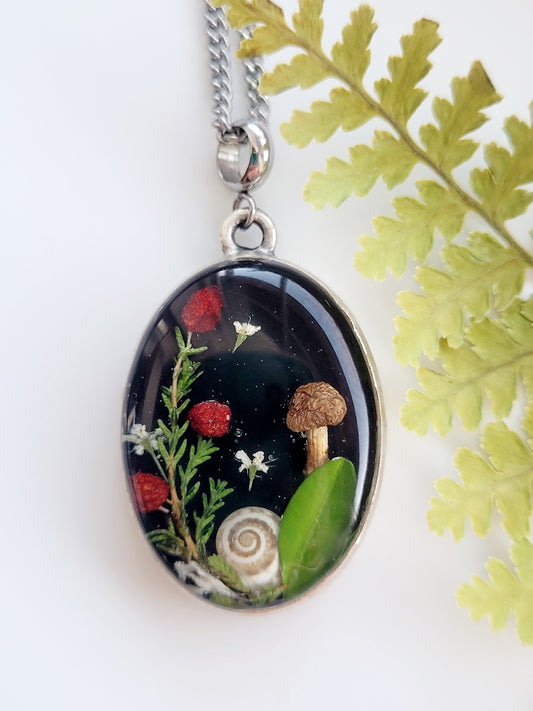 Botanical handcrafted mushroom necklace.
