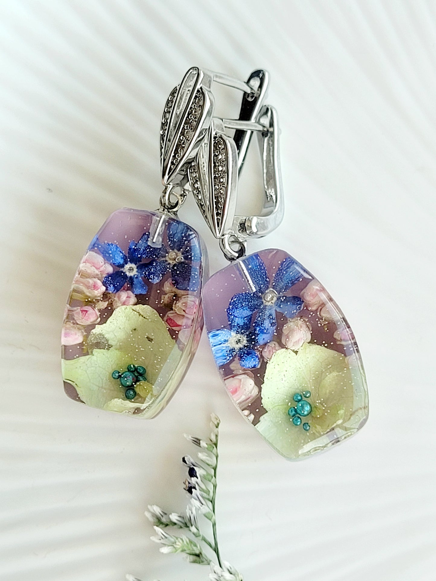 Feminine earrings with genuine hydrangea and forget-me-not