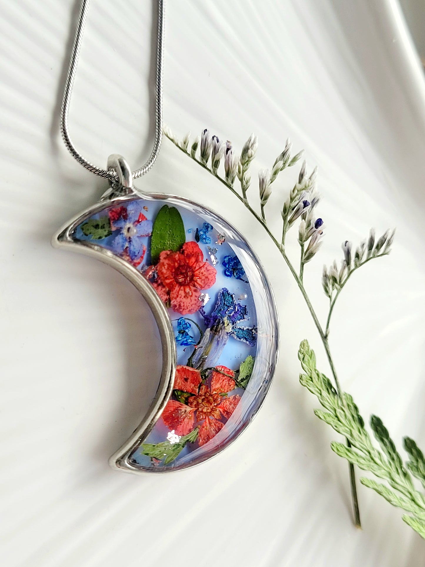 Handcrafted crescent necklace with real wildflowers, one-of-a-kind necklace and special gift for her.