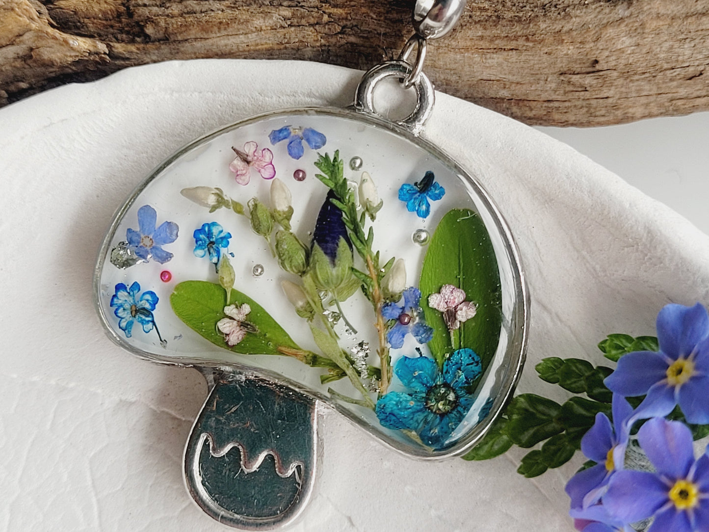 Botanical floral necklace with genuine wildflowers