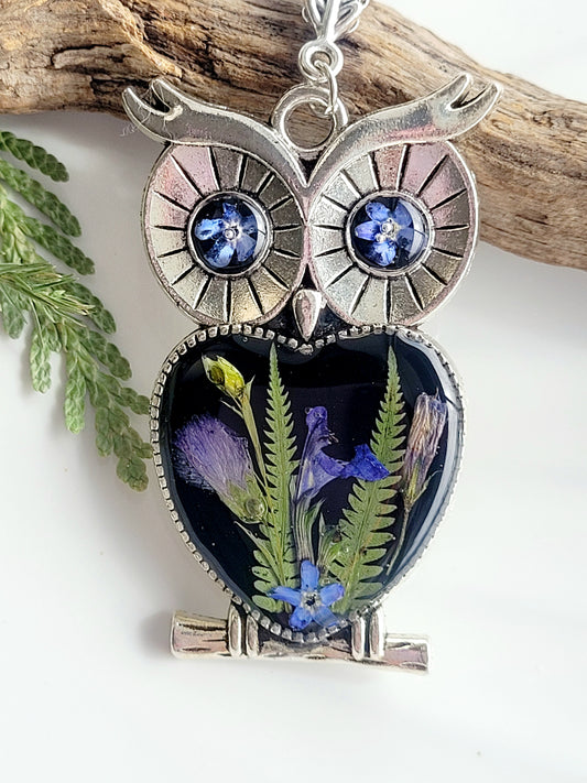 Handmade owl necklace with real flowers. Unique pressed flower jewelry. Mother's day Gift.