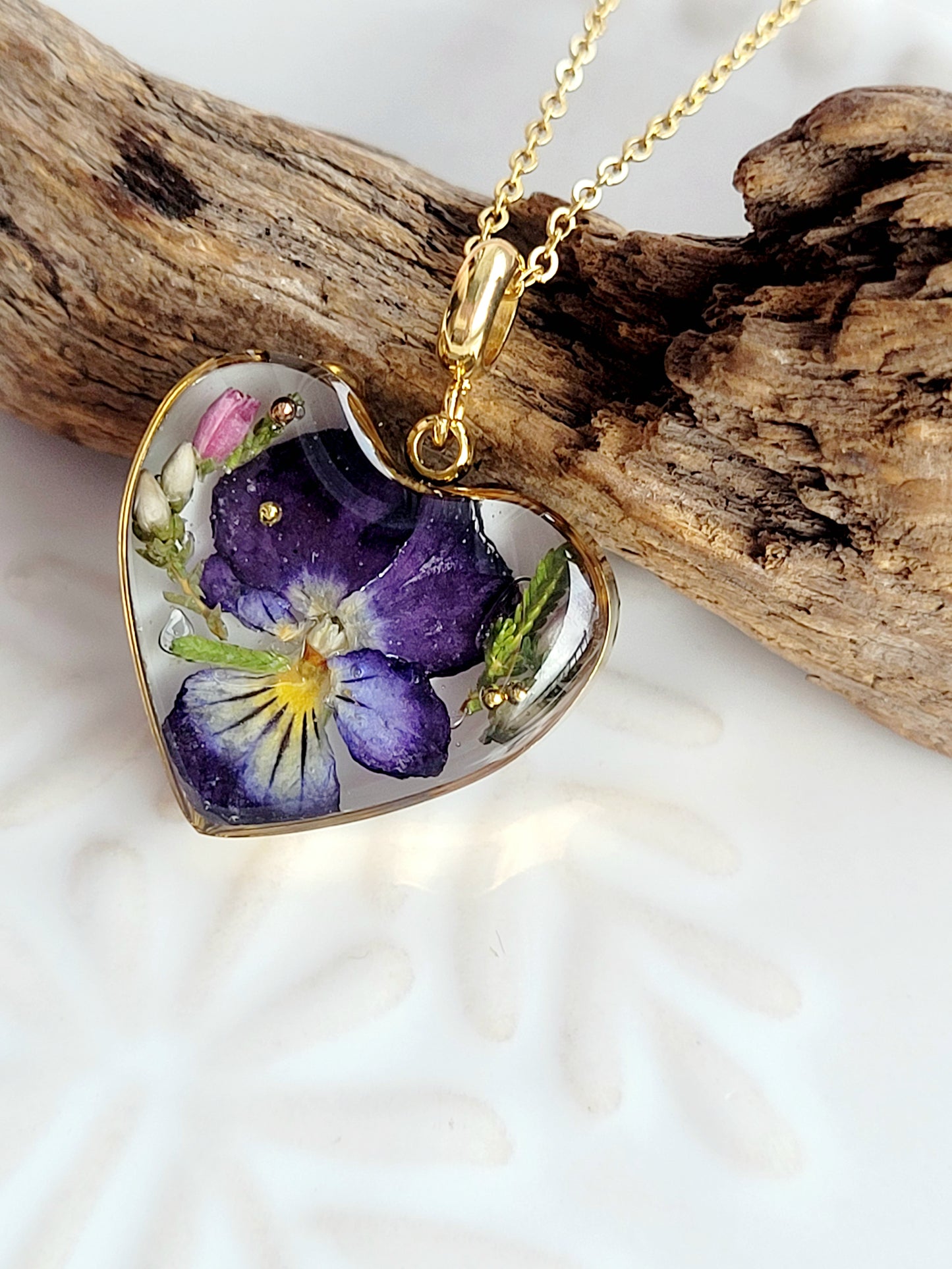 Pansy flower heart necklace