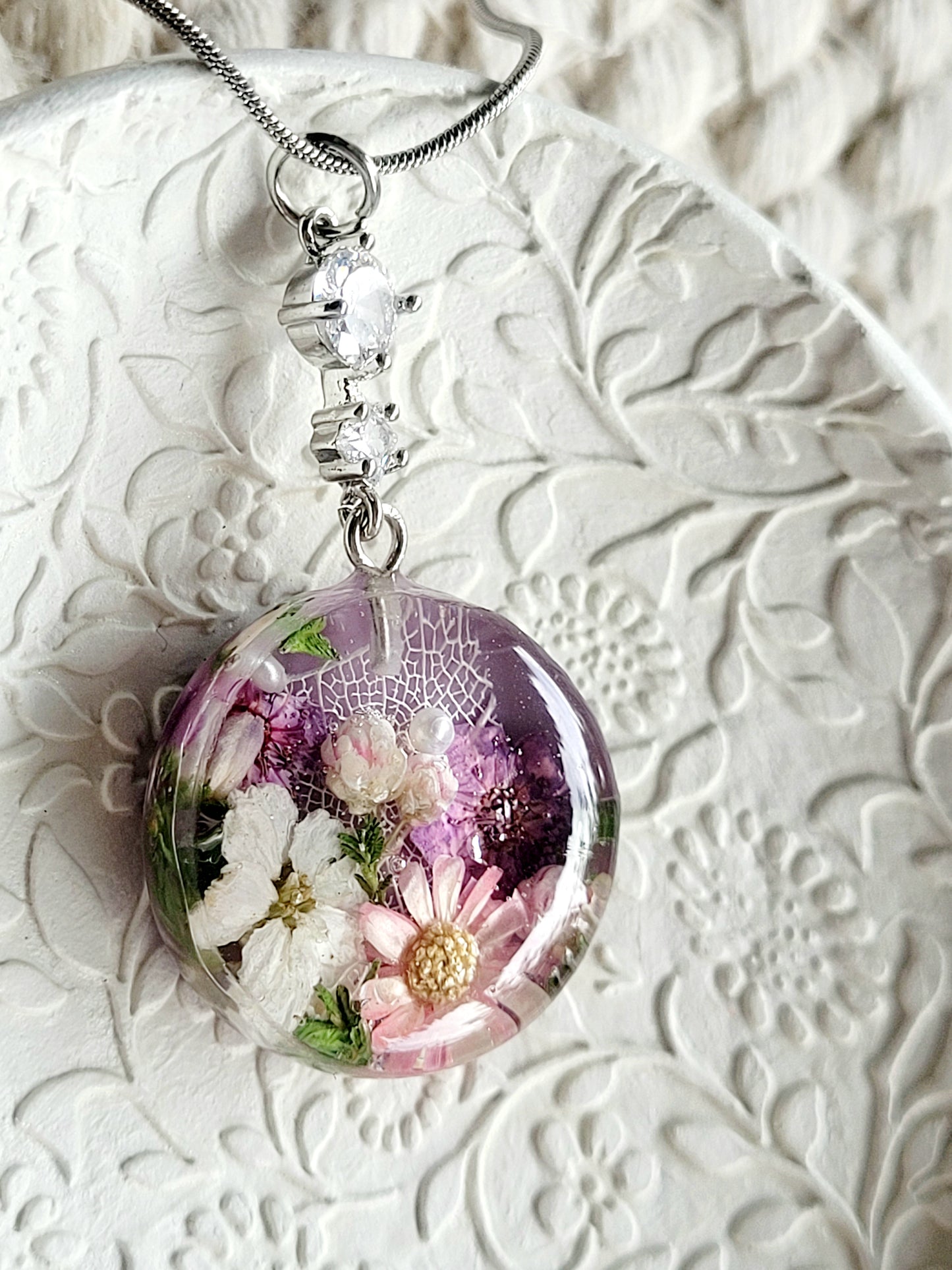 Blooming Meadow Pendant. Botanical necklace with real flowers