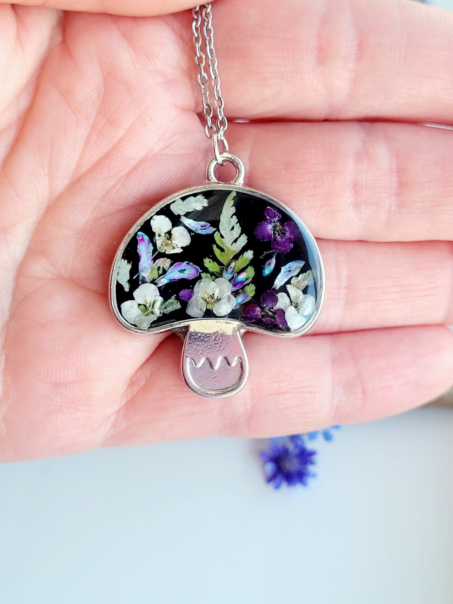 Botanical floral necklace with genuine wildflowers