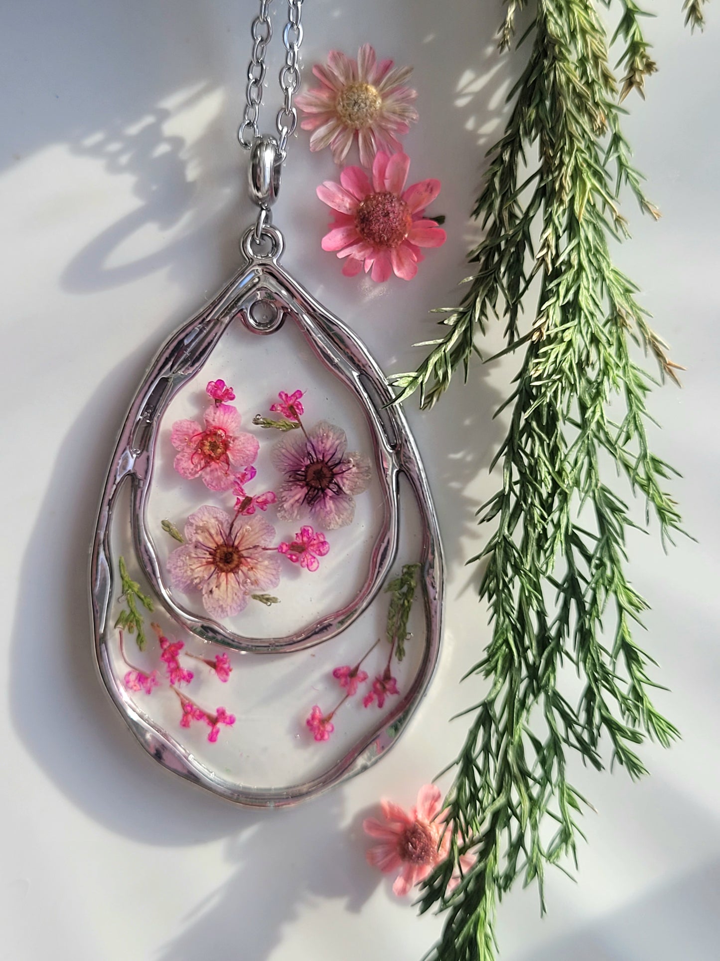 Botanical teardrop necklace with real pressed wildflowers