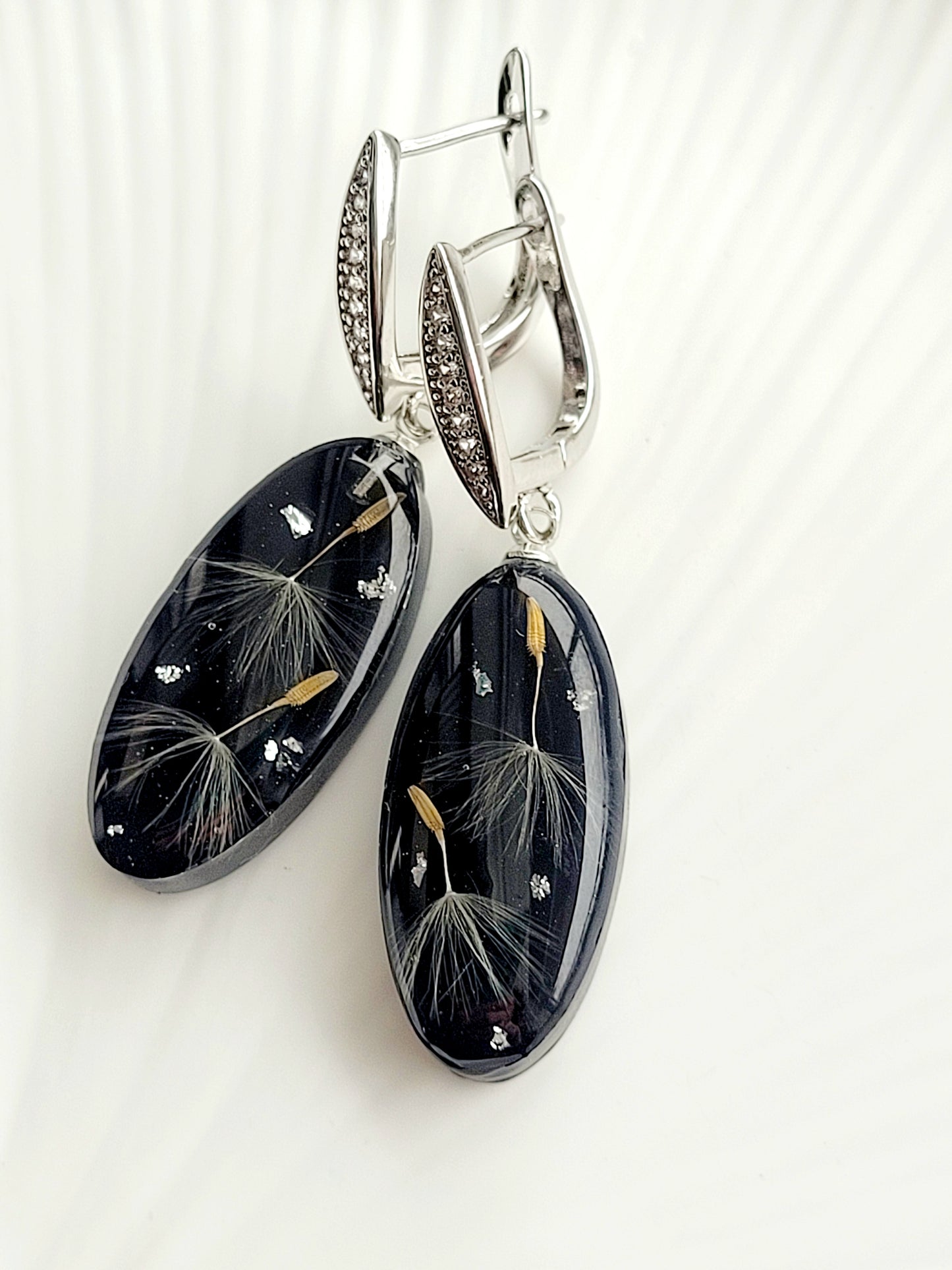 Dandelion seed elegant earrings