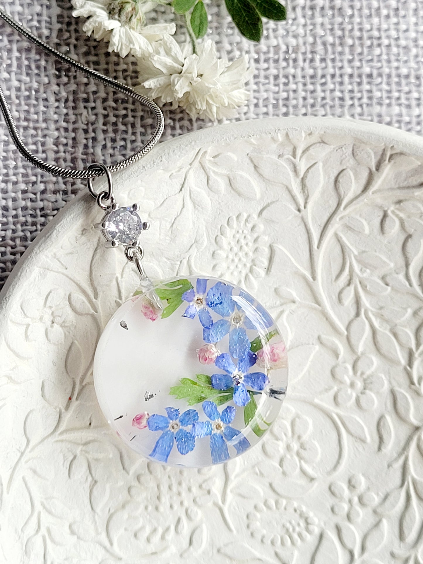 Foget-me-not handcrafted necklace with genuine flowers