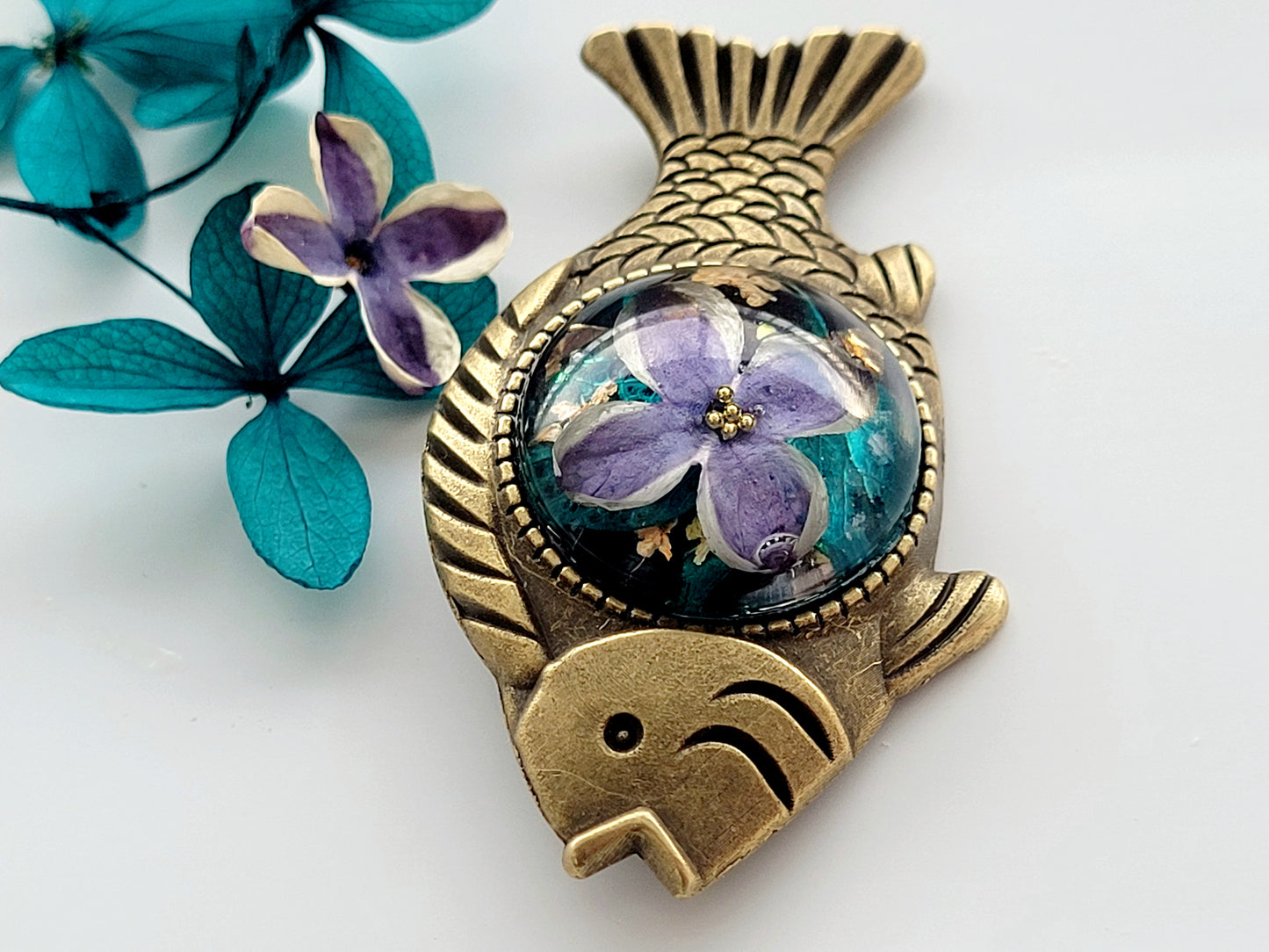 Botanical, handcrafted Lilac fish broach with genuine lilac