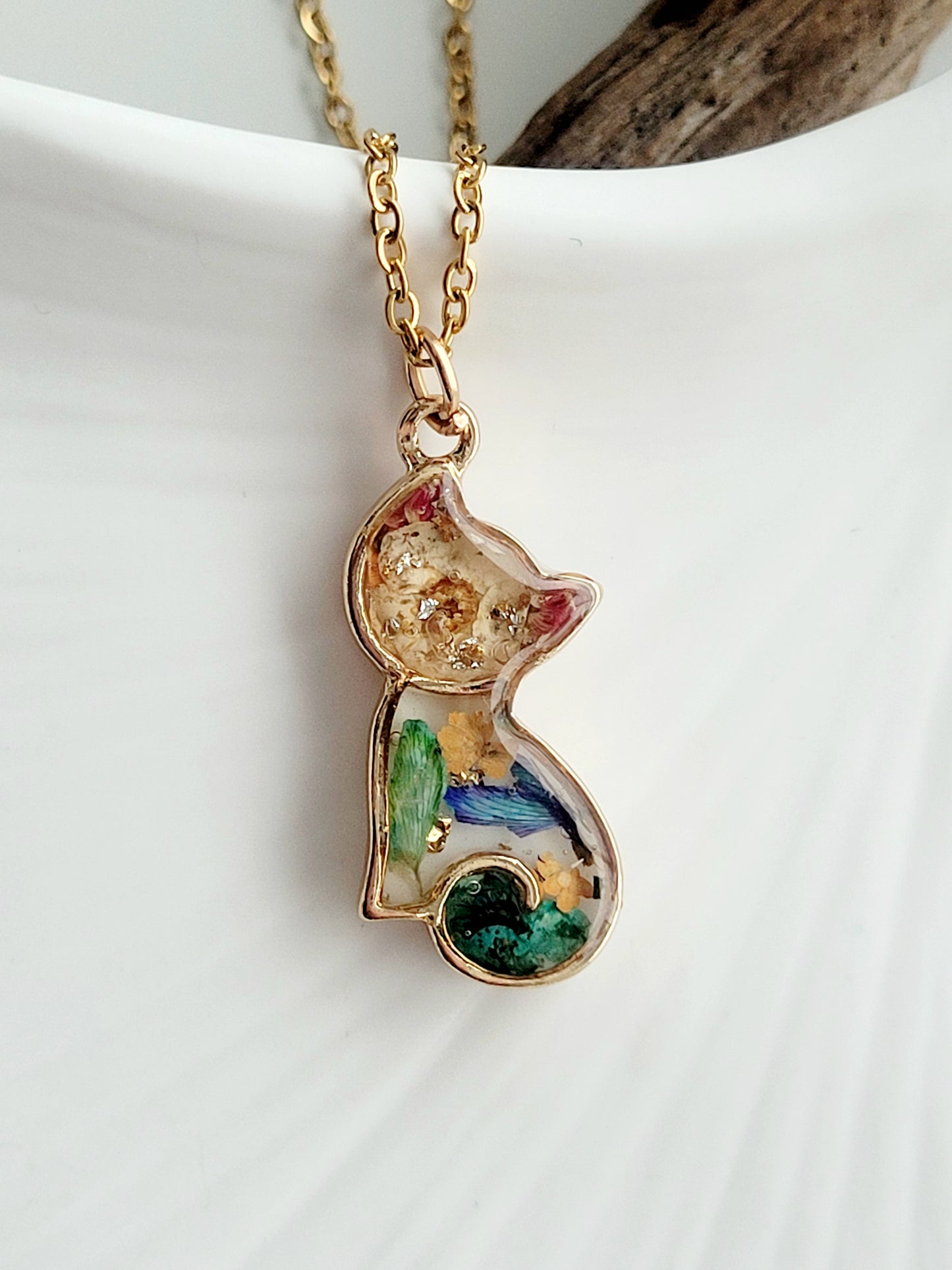 Floral botanical  cat necklace. Kitten charm.Kids accessory. Little girl pendant Flower kitty cat necklace pressed flower necklace gift for a girl